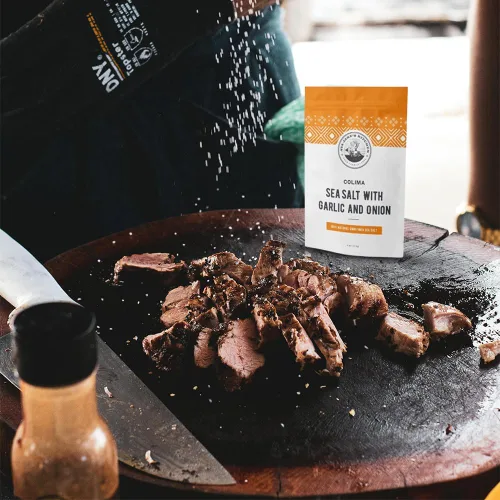 Miniatura 3 de Sal marina de Colima Nuevos sabores – Sal marina escamosa 100% natural con cuatro sabores diferentes – Cosechada a mano y sin refinar – Para carnes