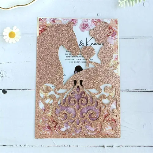 Miniatura 4 de MillaSaw Bolsillo de invitación para caballo con purpurina, soporte para invitación de quinceañera, tarjeta cortada con láser de oro rosa