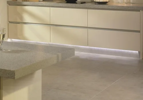 Miniatura 3 de Inspired LED Luz para debajo de la encimera Pro Series Triple Deluxe+ 12 paneles - Kit de fuente de alimentación 3 - Blanco puro