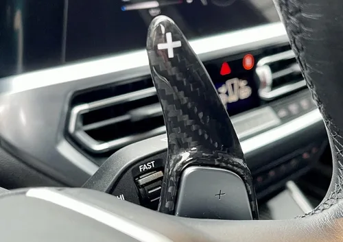 Miniatura 5 de iJDMTOY Extensiones grandes de paleta de fibra de carbono genuina negra de alto brillo compatibles con Toyota 2020 en adelante A90 Supra GR Negro
