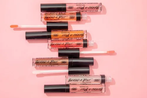 Miniatura 6 de Black Radiance Beyond A Pout Lip Lacquer Lip Gloss, Cajun Spice