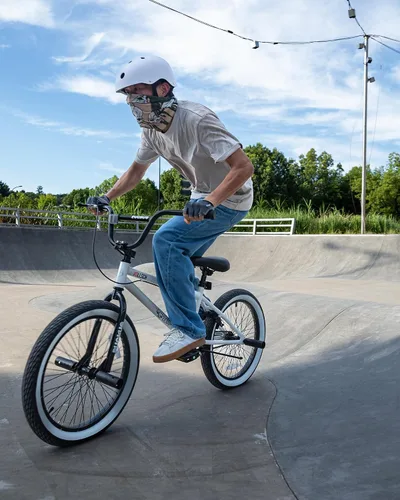 Miniatura 4 de vollsch Bicicletas BMX Freestyle de 18 y 20 pulgadas para adolescentes de 6 a 15 años de edad, niños, niñas, principiantes con palanca, varios Blanco
