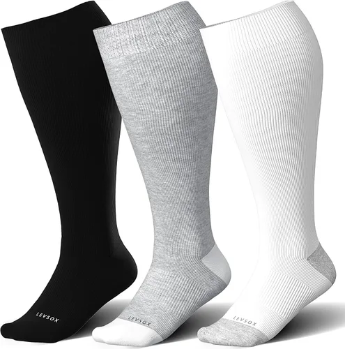 LEVSOX Calcetines de compresión de pantorrilla ancha para mujeres y hombres, talla grande, 15-20 mmHg, hasta la rodilla, medias de gran soporte para