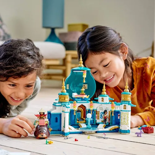 Miniatura 3 de LEGO Disney Raya and The Heart Palace 43181 Kit de construcción de juguetes imaginativos; es un regalo único de Disney para niños que aman