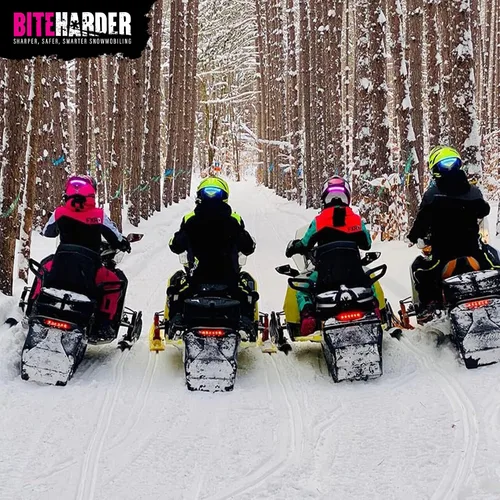 Miniatura 8 de BITEHARDER Luz de seguridad para casco de moto de nieve - Azul