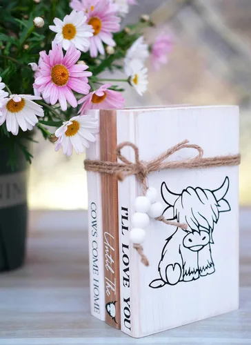Miniatura 3 de LIVDUCOT Highland Cow Wood Book Stacks Decor – Letrero decorativo rústico de granja para el hogar, mesa de café, manto, chimenea, estantes – I'll