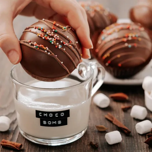 Miniatura 4 de Cybrtrayd Molde de caramelo de chocolate con bomba de baño con instrucciones exclusivas para moldeo de chocolate con derechos de autor de Cybrtrayd