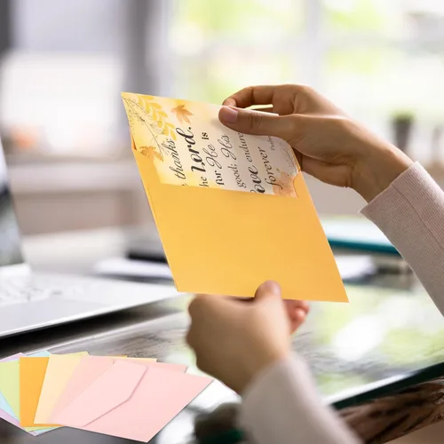 Miniatura 5 de Containlol 24 Piezas Tarjetas de Felicitación Cristianas Inspiradoras con Aliento de las Escrituras Tarjeta Floral de Versículos Bíblicos con Sobres