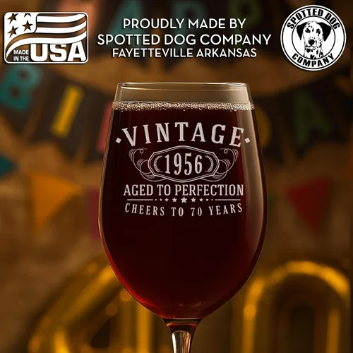 Miniatura 2 de Spotted Dog Company Copa de vino grabada vintage de 16 onzas con tallo de 16 onzas, regalos de feliz cumpleaños 70 para mujeres y hombres, saludos a