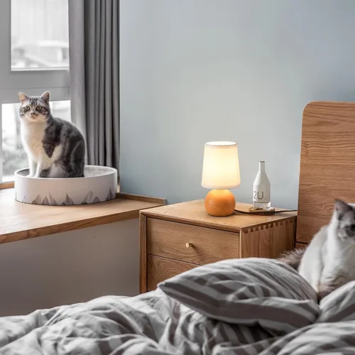 Miniatura 2 de Lámpara de mesa moderna de cabecera, lámpara de cabecera pequeña, lámpara de mesita de noche para dormitorio con pantalla de tela y acabado