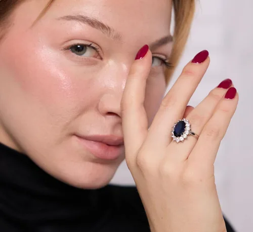 Miniatura 3 de Beaux Bijoux Anillo de Compromiso de Plata de Ley Grande Ovalado con Zafiro Azul Creado y Circonia Cúbica Clara, Anillo de Novia, Estilo Princesa