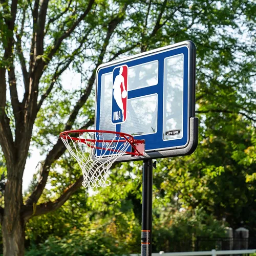 Miniatura 5 de Lifetime NBA League Edition - Aro de baloncesto portátil, altura ajustable de 7.5 a 10 pies, tablero de fusión inastillable de 44 pulgadas, base