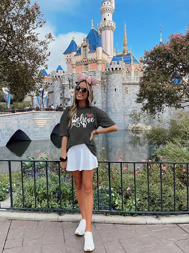 Miniatura 4 de KIDDAD Magical Shirt for Women Castle Graphic Magic Kingdom Tshirt Family Vacation Tee Short Sleeve Tops