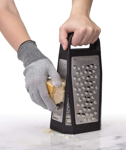 Miniatura 7 de Microplane Elite - Rallador de cinco cuchillas con base de taza medidora, cinco superficies de rejilla incluyendo cinta fina, gruesa, de doble cara