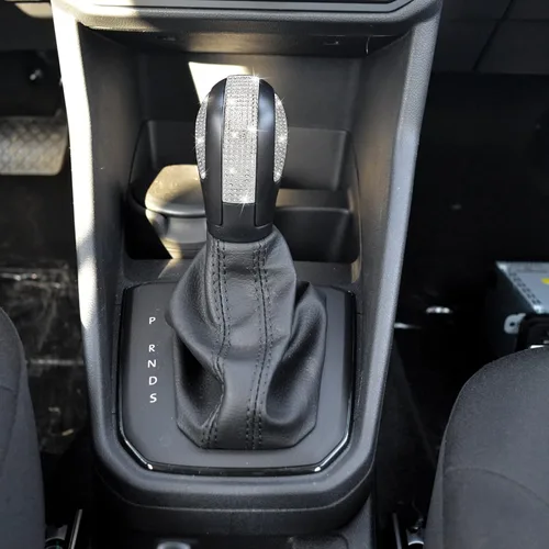 Miniatura 6 de TOMALL Bling - Funda para pomo de palanca de cambios compatible con VW Jetta Beetle Atlas Tiguan, accesorio brillante para palanca de cambios