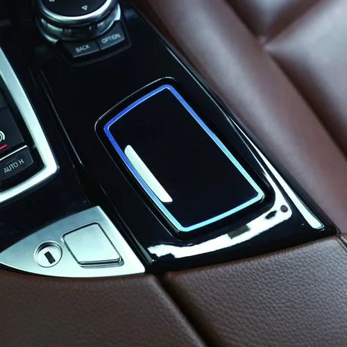 Miniatura 3 de YIWANG Cubierta del panel del cenicero de aleación de aluminio para BMW Serie 5 F10 F11 2010-2017 Accesorios de conducción a la izquierda (azul)