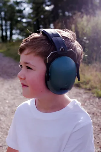 Miniatura 5 de BANZ Orejeras para niños de 2 años o más - Auriculares para niños con cancelación de ruido para ruidos fuertes y orejeras ajustables para niños