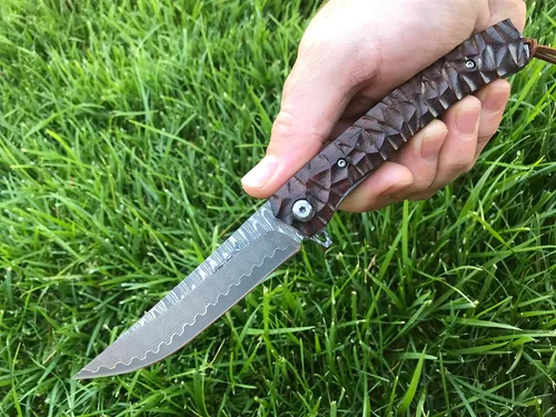 Miniatura 6 de TACTICAL GEARZ Cuchillo de bolsillo de Damasco - Cuchillo plegable EDC con mango de palisandro - Hoja VG10 de acero de Damasco de 67 capas
