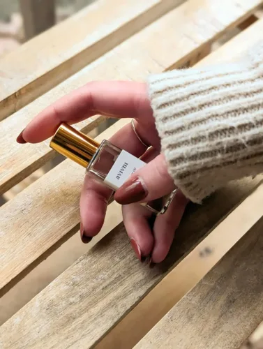 Miniatura 7 de Avivni Ámbar sándalo – Aceite de fragancia de lujo unisex, ingredientes limpios Perfume RollOn (0.24 oz – 0.2 fl oz), ámbar cálido y sándalo