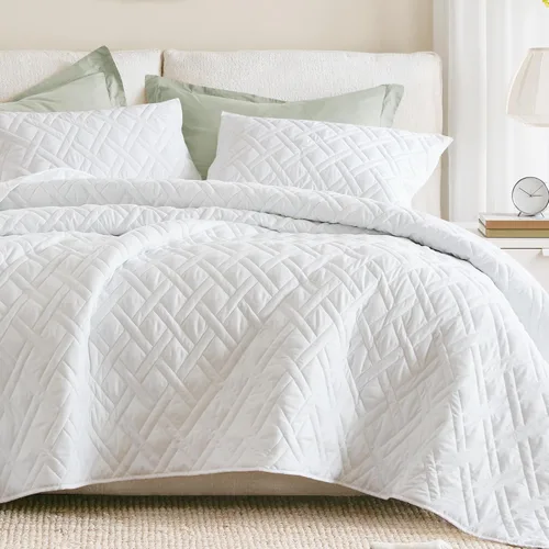 Miniatura 12 de Comfort Spaces Juego de edredón de tamaño King extragrande de color blanco de 120 x 118 pulgadas, colcha acolchada de microfibra ligera de verano