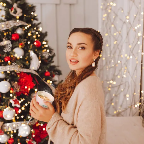 Miniatura 5 de Hotop 120 tazas de Navidad de 9 onzas, árbol de muñeco de nieve de Papá Noel, oso polar, alce, suministros para fiestas, desechables, café, té