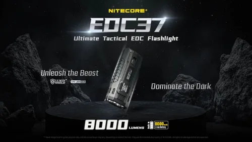 Miniatura 2 de Nitecore EDC37 Linterna de 8000 lúmenes de forma plana, carga rápida USB-C con pantalla OLED digital y pegatina de bloqueo de seguridad