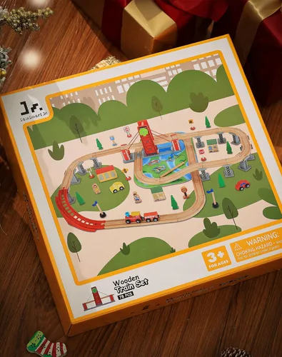 Miniatura 8 de SainSmart Jr. Juego de tren de madera para niños pequeños, pista de tren de madera de doble cara con 4 trenes compatible con Brio, Thomas, Melissa