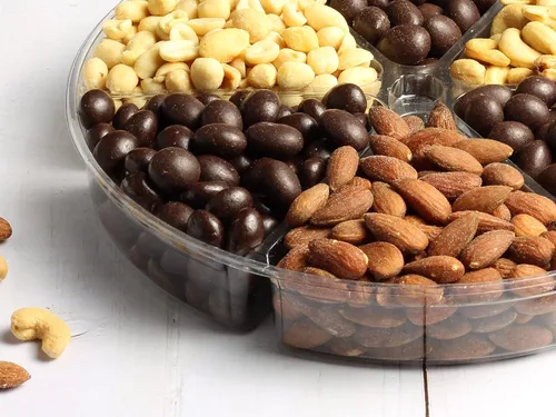 Miniatura 6 de It's Delish - Bandeja de regalo grande de chocolate gourmet y nueces saladas, 6 puntos, caja de regalo para fiestas, eventos, día del padre, día