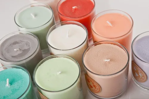 Miniatura 5 de Eco Candle Co. Vela Reciclada, Gardenia y Guayaba, 6 oz. – Aromas de Gardenia, Jazmín, Guayaba y Verdes Tropicales – 100% Cera de Soja, Sin Plomo