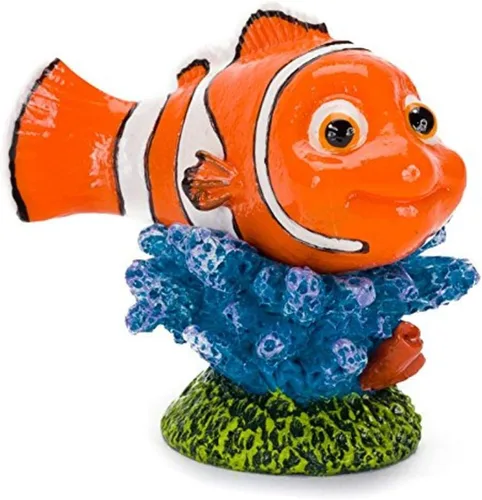 Penn-Plax Finding Nemo on Coral Ornamento – Mini decoración de acuario para tanques o cuencos pequeños de agua dulce y salada – Diseño de coral de