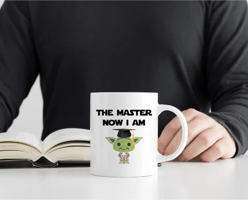 Miniatura 7 de Suchmugs Taza de grado de maestría - The Master Now I Am - Taza de café divertida de graduación universitaria - Taza de cerámica de 11 oz