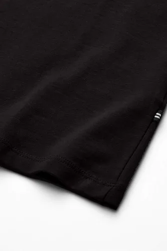 Miniatura 10 de Nautica Camiseta de algodón elástico con cuello en V para mujer Easy Comfort