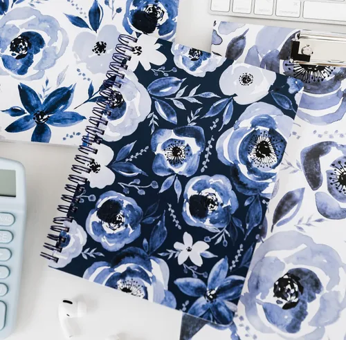 Miniatura 5 de Steel Mill & Co - Lindo cuaderno floral en espiral, diario de 8.25 x 6.25 pulgadas con tapa dura duradera y 160 páginas forradas, acuarela azul