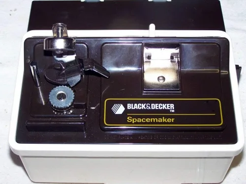 Miniatura 3 de Black & Decker Spacemaker - Abrelatas EC60CAD