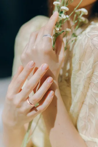 Miniatura 4 de WLPCIV Anillo de ansiedad para mujeres y hombres, anillo giratorio de acero inoxidable, anillos de arena con acabado con purpurina para aliviar