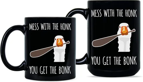 Miniatura 2 de Taza de ganso con texto en inglés «Mess With The Honk You Get The Bonk»