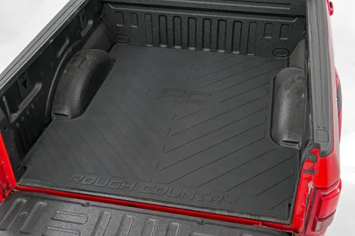 Miniatura 2 de Rough Country Alfombra de goma para cama de camioneta para Chevy Silverado y GMC Sierra 1500 (2019-2025) - Se ajusta a cama de 5 pies 10 pulgadas