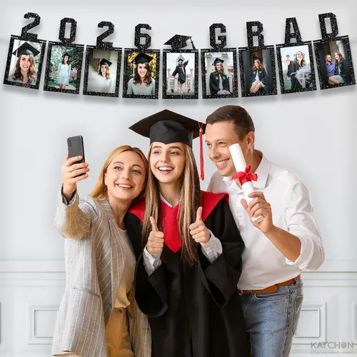 Miniatura 6 de KatchOn, Cartel de fotos de graduación negro 2026 – Grande, 10 pies Banner de graduación Clase de 2026 personalizado Decoraciones de graduación