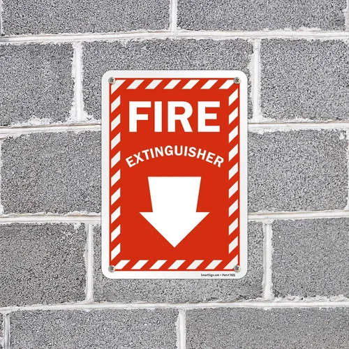 Miniatura 5 de SmartSign Letrero "Extintor de incendios" de 10 x 7 pulgadas con flecha hacia abajo y agujeros pre-limpiados, impreso digitalmente, plástico HDPE