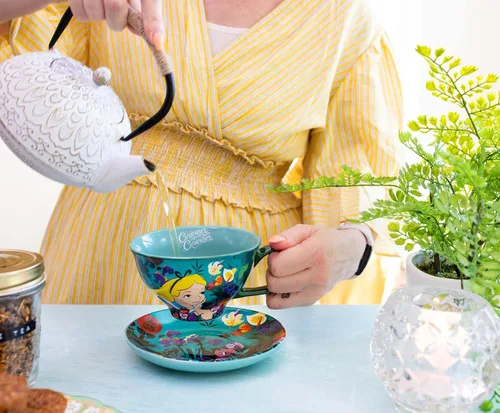 Miniatura 4 de Disney Alicia en el país de las maravillas - Juego de taza de té y platillo de cerámica de 12 onzas Juego de regalo de fiesta de té para café