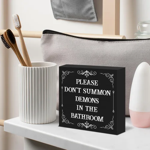 Miniatura 4 de Divertido letrero gótico para baño, diseño gótico espeluznante con texto en inglés «Please Don't Summon Demons in the Bath», letrero de madera negra
