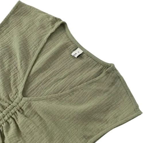 Miniatura 5 de Amazhiyu Conjunto de 2 piezas de gasa de algodón arrugado para mujer, pantalones cortos y tops de verano Verde