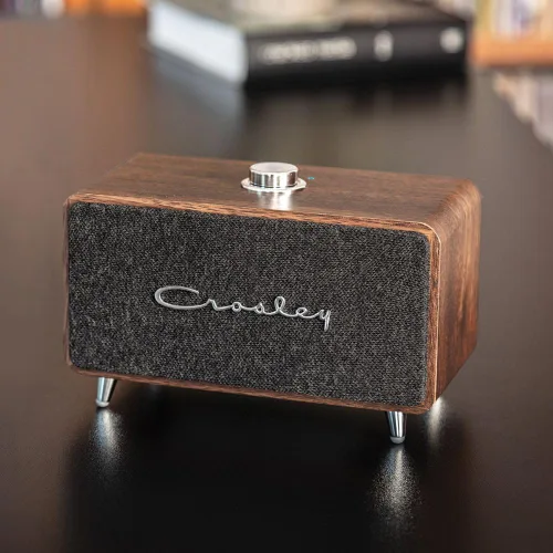 Miniatura 6 de Crosley CR3049A-WA Stanza Altavoz Bluetooth recargable portátil, nogal