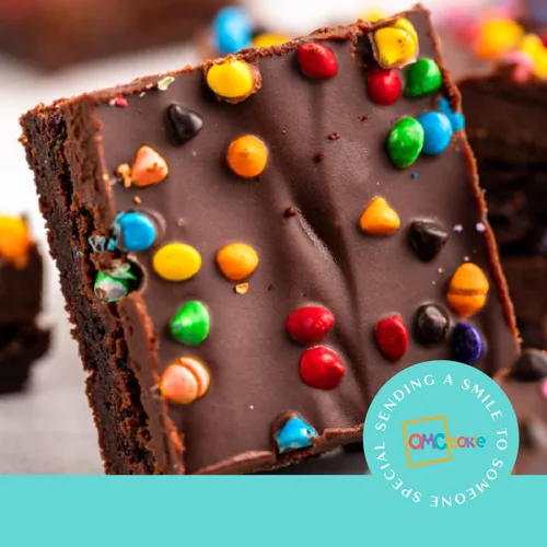 Miniatura 3 de Cesta de regalo de galletas de brownies de Pascua, regalo de comida de chocolate envuelta individualmente para hombres, mujeres y niños, paquete