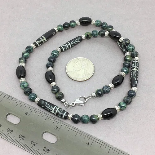 Miniatura 20 de Mami's Gem Studio Collar de estilo tribal para hombre, cuentas con hueso tallado, ónix negro y piedras preciosas, hecho a mano en Estados Unidos