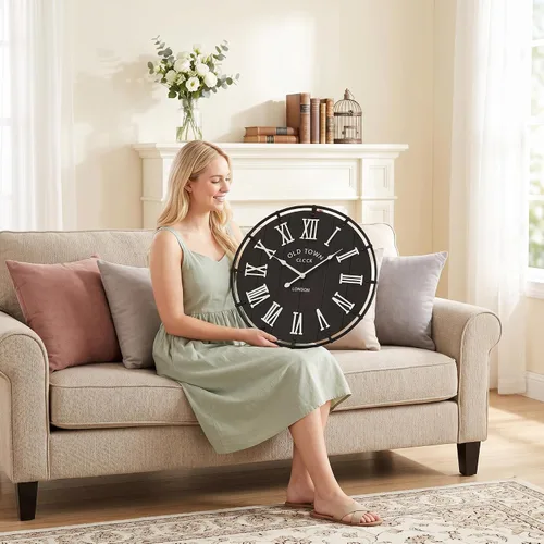 Miniatura 2 de EMAX HOME Reloj de pared grande de granja de 20 pulgadas, cara de grano de madera envejecida negra rústica con números romanos blancos, movimiento