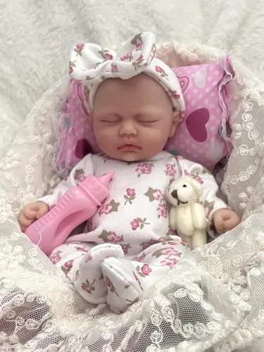 Miniatura 3 de MYREBABY Muñeca Bebé Reborn de 7 Pulgadas, Muñeca de Silicona Niña Betty, Mini Muñecas Realistas de Bebé Recién Nacido de Silicona de Cuerpo