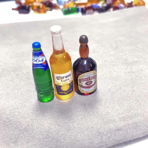 Miniatura 5 de Juland 40 unids miniatura mini cerveza bebidas decoración cerveza vidrio modelo vino mezclado café resina conjuntos simulación escena