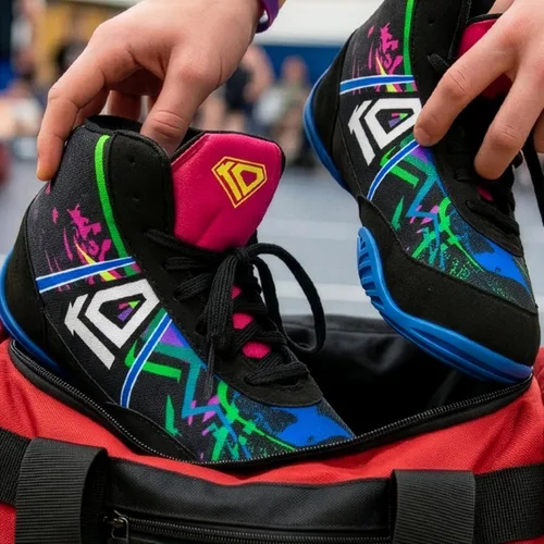 Miniatura 2 de KO Sports Gear Zapatos de lucha para jóvenes y niños, ideales para luchadores jóvenes