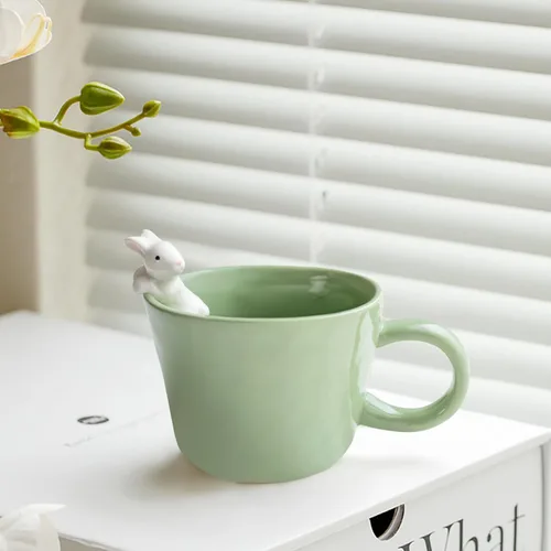 Miniatura 5 de BigNoseDeer Lindas tazas de conejo de Pascua con conejo 3D en el interior, taza de café de cerámica Kawaii de conejo con cuchara, regalos lindos